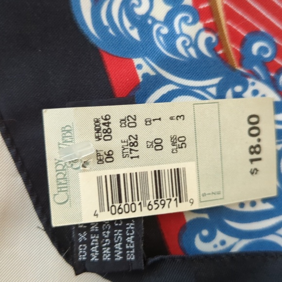 Nwt scarf - Picture 4 of 6